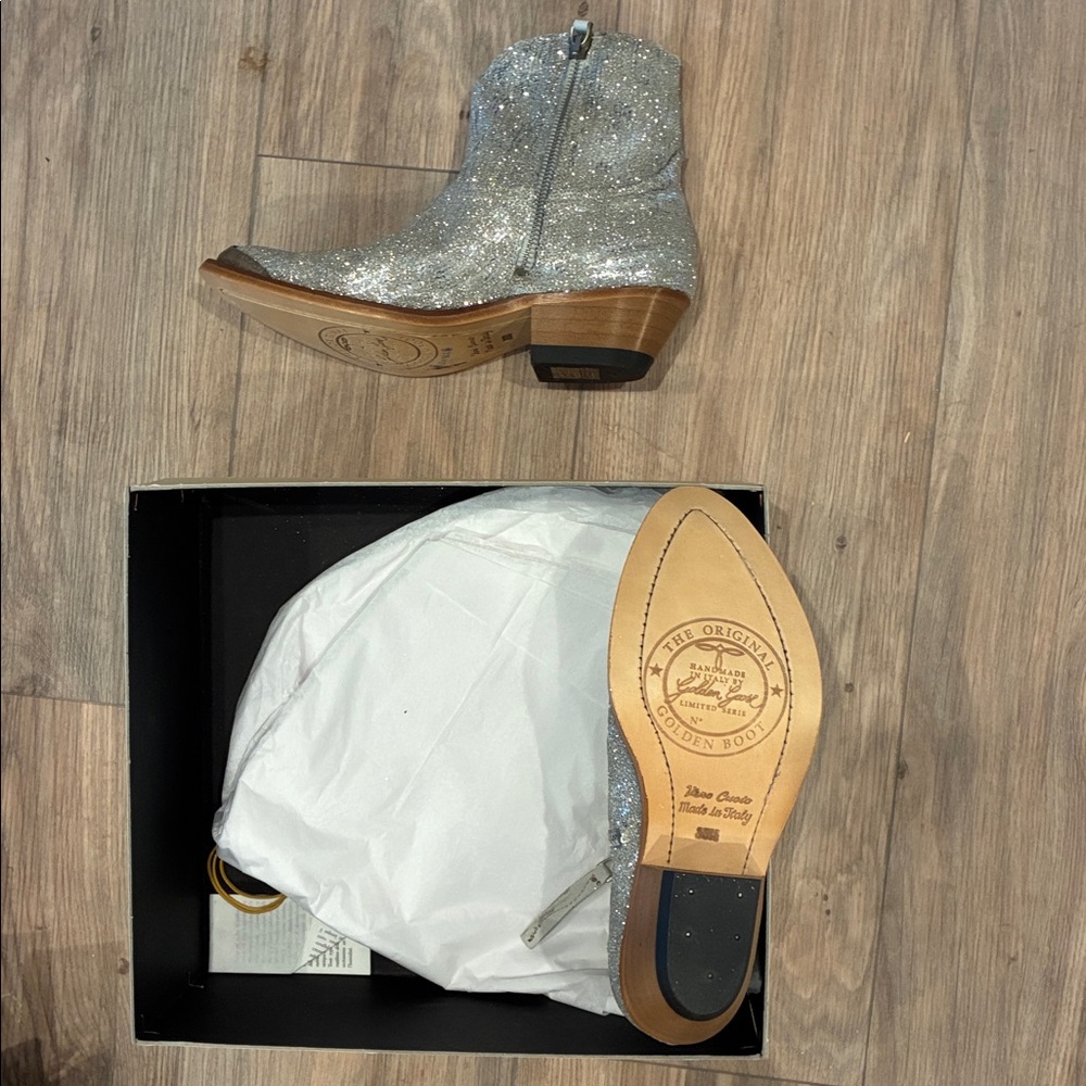 GOLDEN GOOSE BOOTS NEW NEVER WORN YOUNG SPARKLES SIZE 5.5